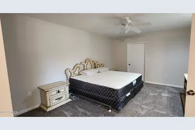 10338 W Kingswood Circle, Sun City, AZ 85351 - Photo 13