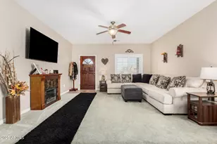 8995 W Oneida Dr, Arizona City, AZ 85123 - Photo 11