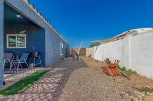 8995 W Oneida Dr, Arizona City, AZ 85123 - Photo 29