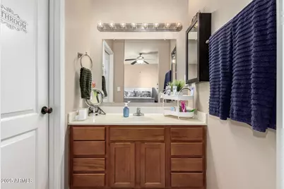 8995 W Oneida Drive, Arizona City, AZ 85123 - Photo 19