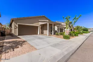 2072 E Lantana Dr, Chandler, AZ 85286 - Photo 3