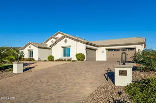 25315 S Pyrenees Ct, Queen Creek, AZ 85142 - Photo 9