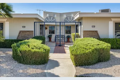 17428 N Boswell Boulevard, Sun City, AZ 85373 - Photo 1