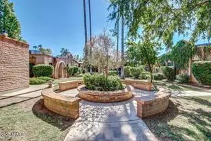 3066 N 32nd St, Phoenix, AZ 85018 - Photo 11