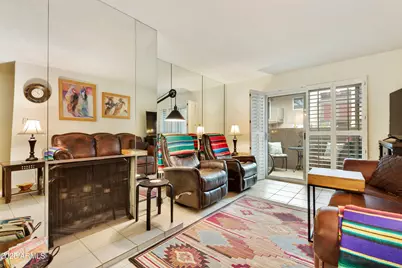 5525 E Thomas Road #M16, Phoenix, AZ 85018 - Photo 1