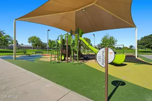 1905 E Gemini Dr, Tempe, AZ 85283 - Photo 37