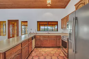 7143 E Highland Rd, Cave Creek, AZ 85331 - Photo 11