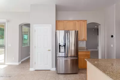 13681 W Holly Street, Goodyear, AZ 85395 - Photo 11