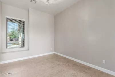 13681 W Holly Street, Goodyear, AZ 85395 - Photo 5