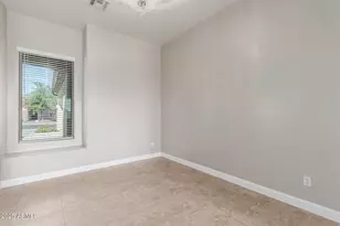 13681 W Holly St, Goodyear, AZ 85395 - Photo 5