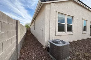 18470 W Faye Way, Wittmann, AZ 85361 - Photo 25