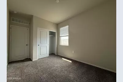 18470 W Faye Way, Wittmann, AZ 85361 - Photo 9