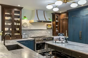 2211 E Camelback Rd, Phoenix, AZ 85016 - Photo 11