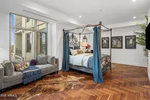 2211 E Camelback Rd, Phoenix, AZ 85016 - Photo 27