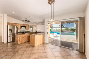 30638 N 45th Pl, Cave Creek, AZ 85331 - Photo 11