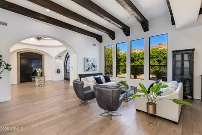 4725 N Launfal Avenue, Phoenix, AZ 85018 - Photo 5