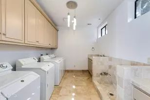 4725 N Launfal Ave, Phoenix, AZ 85018 - Photo 17