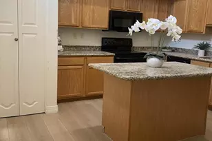 [Address not provided], Tempe, AZ 85281 - Photo 9