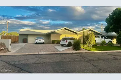 147 N 57th Place, Mesa, AZ 85205 - Photo 1