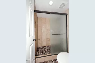 5613 W Yucca Street, Glendale, AZ 85304 - Photo 15