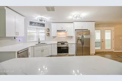 625 S 83rd Way, Mesa, AZ 85208 - Photo 9