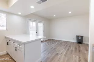 4864 W Rose Ln, Glendale, AZ 85301 - Photo 9