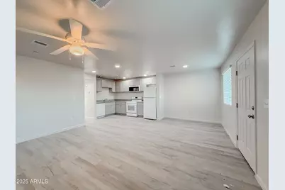 2121 W Adams Street #A103, Phoenix, AZ 85009 - Photo 7