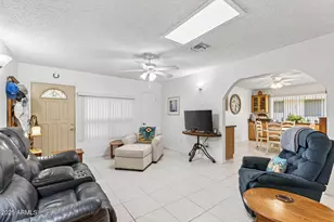 10448 W Tropicana Cir, Sun City, AZ 85351 - Photo 11