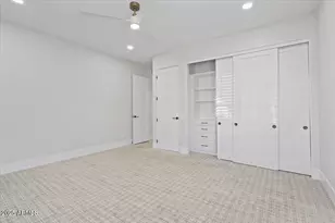 3800 E Lincoln Dr, Phoenix, AZ 85018 - Photo 33