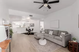 1352 E Highland Ave, Phoenix, AZ 85014 - Photo 1