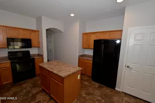 4100 S Vineyard Ave, Gilbert, AZ 85297 - Photo 9