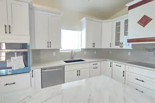 38766 W Sherman St, Tonopah, AZ 85354 - Photo 11