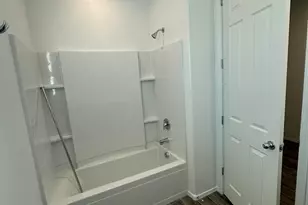 13330 W Eagle Feather Rd, Peoria, AZ 85383 - Photo 3