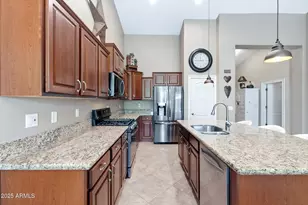 14395 W Port Royale Ln, Surprise, AZ 85379 - Photo 19