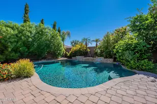 14395 W Port Royale Ln, Surprise, AZ 85379 - Photo 57