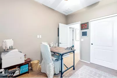 14395 W Port Royale Lane, Surprise, AZ 85379 - Photo 31