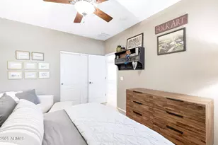 14395 W Port Royale Ln, Surprise, AZ 85379 - Photo 29