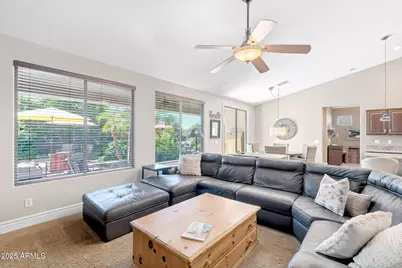 14395 W Port Royale Lane, Surprise, AZ 85379 - Photo 7