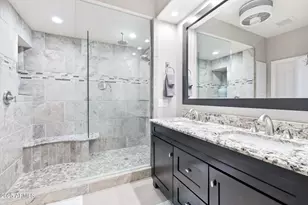 14395 W Port Royale Ln, Surprise, AZ 85379 - Photo 29