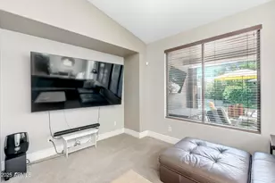 14395 W Port Royale Ln, Surprise, AZ 85379 - Photo 7