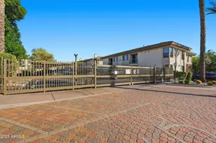 6900 E Princess Dr, Phoenix, AZ 85054 - Photo 33