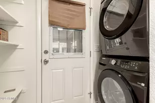 3136 N 38th St, Phoenix, AZ 85018 - Photo 19