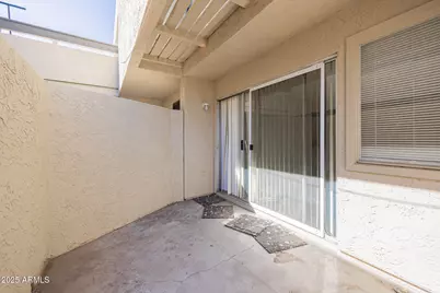 2802 N 43rd Avenue #B, Phoenix, AZ 85009 - Photo 17