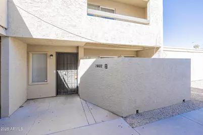 2802 N 43rd Avenue #B, Phoenix, AZ 85009 - Photo 1