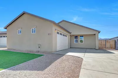 913 E Fremont Road #1, Phoenix, AZ 85042 - Photo 3