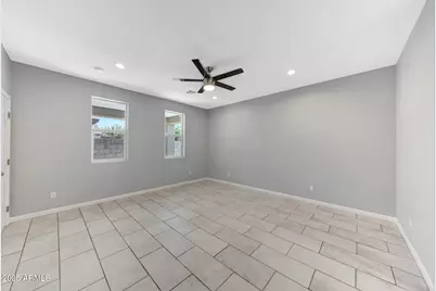 913 E Fremont Road #1, Phoenix, AZ 85042 - Photo 27