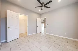 913 E Fremont Rd, Phoenix, AZ 85042 - Photo 21