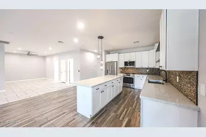 913 E Fremont Road #1, Phoenix, AZ 85042 - Photo 13