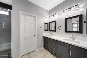 913 E Fremont Rd, Phoenix, AZ 85042 - Photo 29