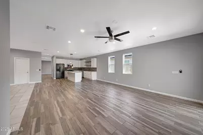 913 E Fremont Road #1, Phoenix, AZ 85042 - Photo 19